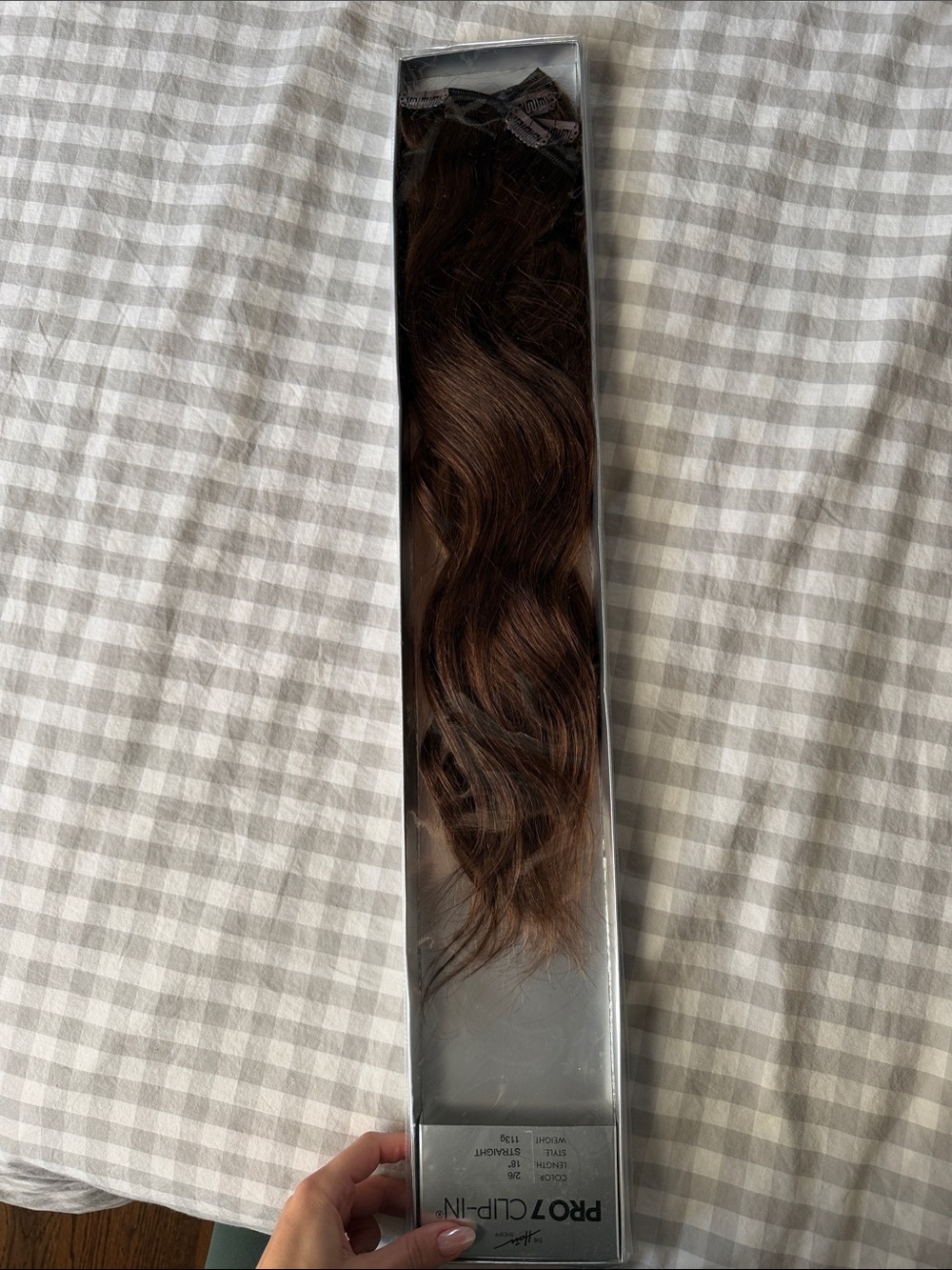 Clip-In Wavy Hair Extension in Chestnut Brown